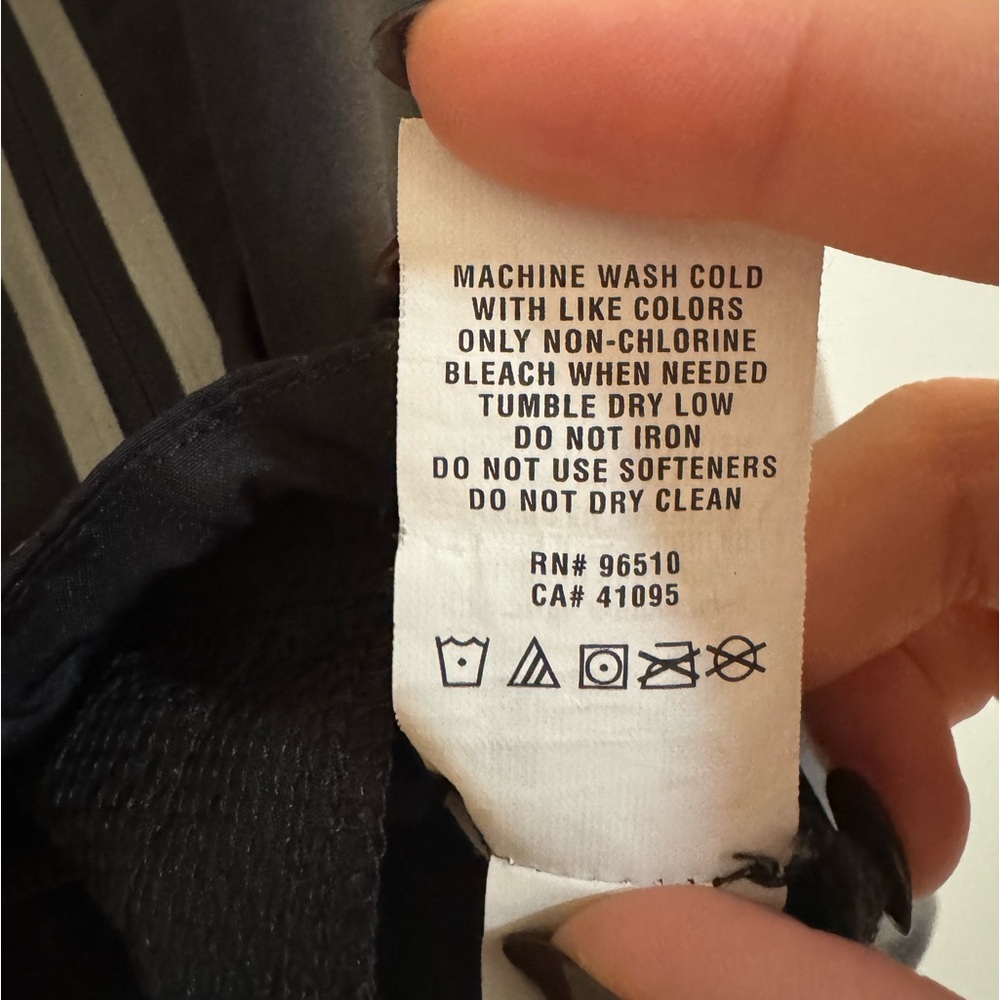 Under Armour Lightweight Running Jacket - image 8